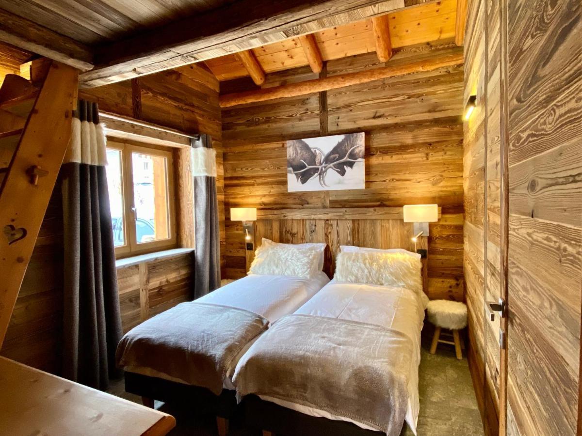 Chalet Les Cocales Residence Sejour Et Nuitees B&B - Appartement Pin Cembro Bessans Exteriér fotografie