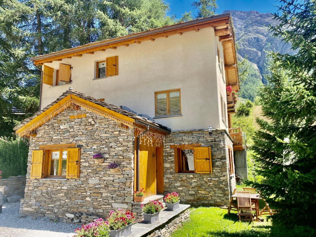 Chalet Les Cocales Residence Sejour Et Nuitees B&B - Appartement Pin Cembro Bessans Exteriér fotografie