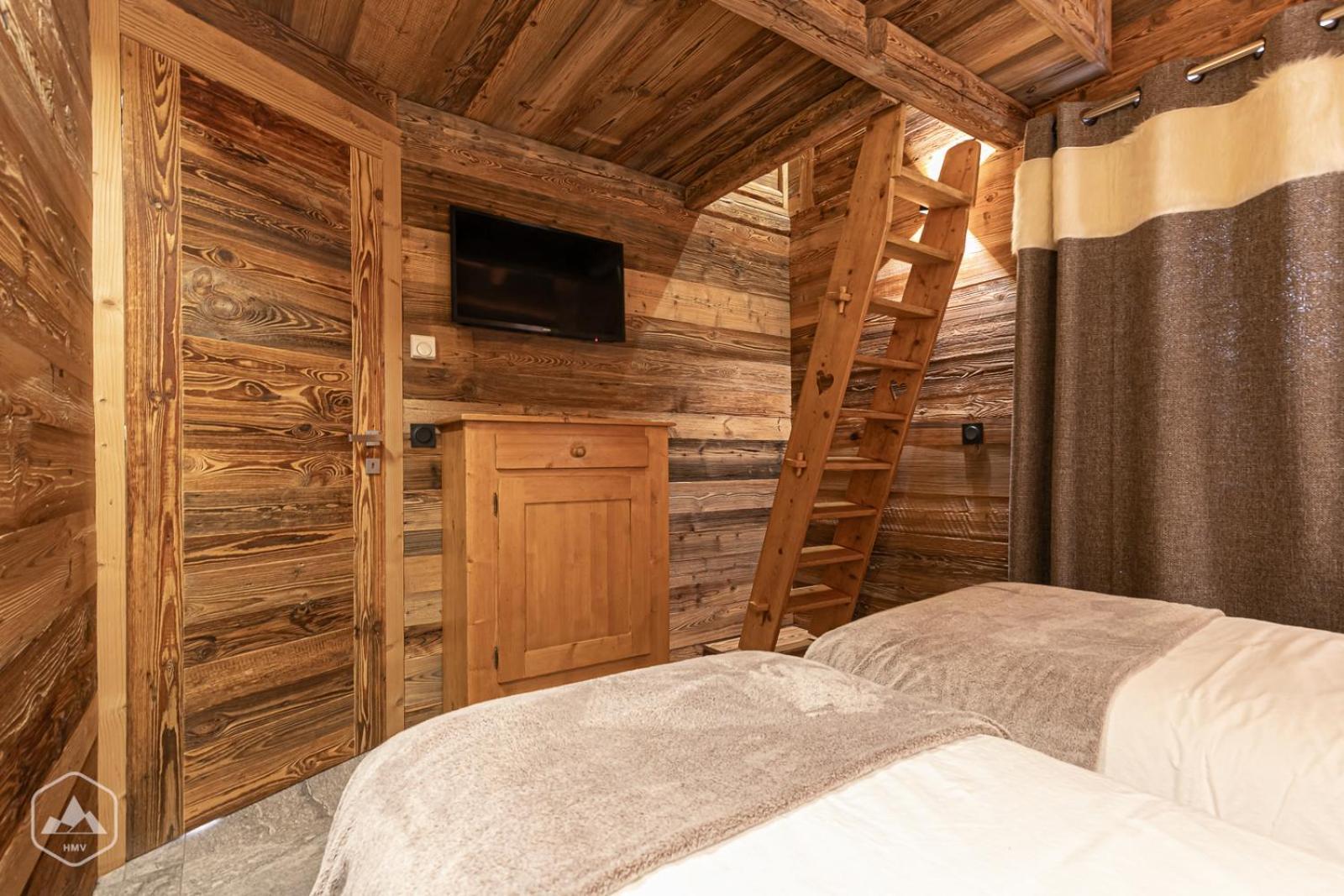 Chalet Les Cocales Residence Sejour Et Nuitees B&B - Appartement Pin Cembro Bessans Exteriér fotografie